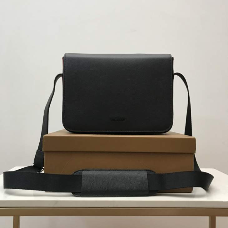 Picture of Burberry Mens Bags _SKUfw116570009fw